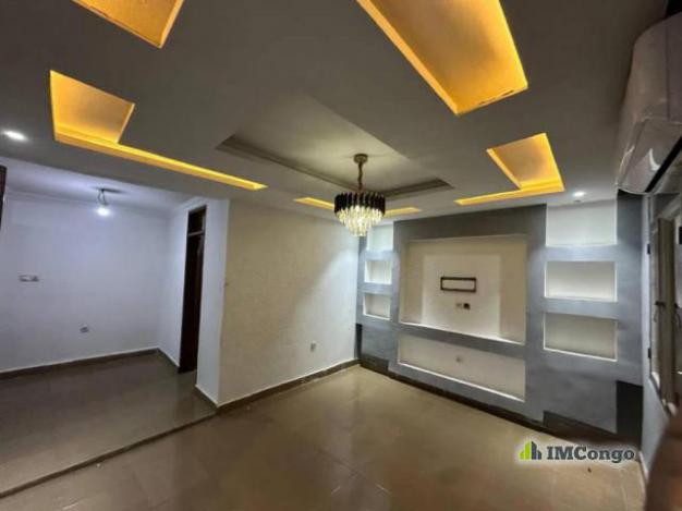 Nyumba - Mtaa Industriel