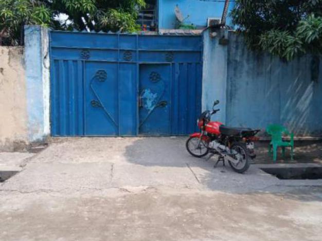 Plot - Neighborhood Motel-Fikin