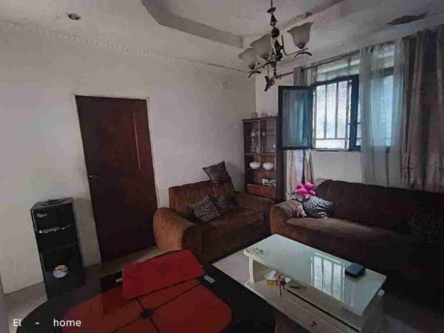 Nyumba - Mtaa mombele