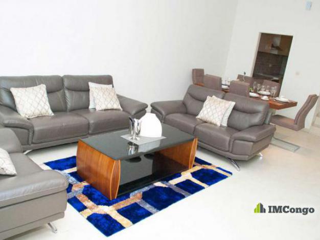 House - Neighborhood funa