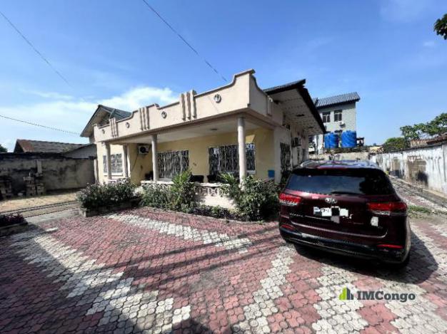 House - Neighborhood industriel