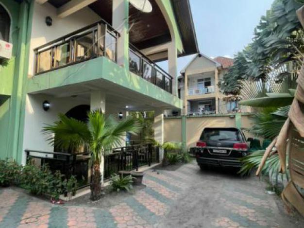 Plot - Neighborhood Funa