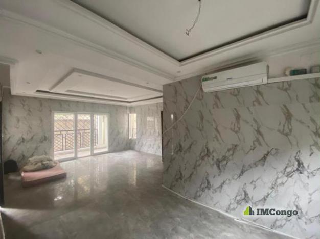 Appartement - Quartier Joli parc (Sur l'avenue des ecuries)
