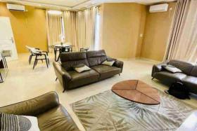 For rent Furnished Apartment - Neighborhood Mollart kinshasa Bandalungwa