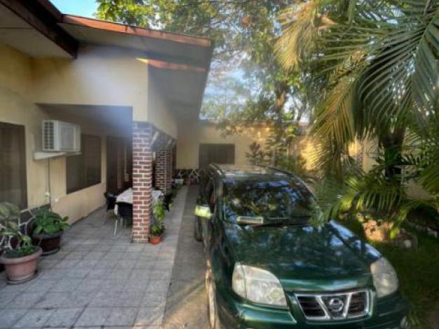 Parcelle - Quartier Résidentiel (2éme rue)