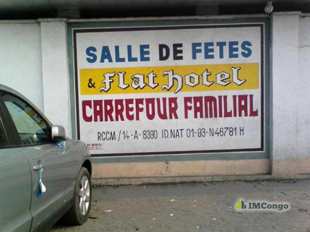 Flat Hôtel Carrefour Familial