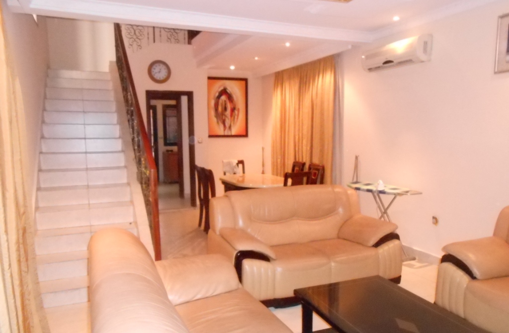 For rent Furnished apartment - Quarter Lokole Kinshasa Lingwala