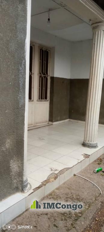 For rent House - Neighborhood Nganda Kinshasa Kintambo