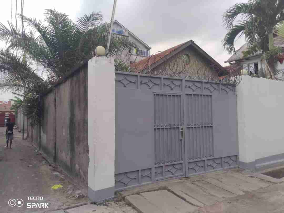 For Sale Plot - Neighborhood Funa  Kinshasa Limete
