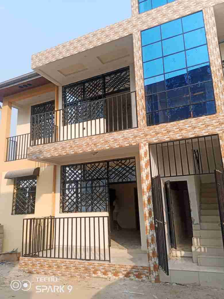 For rent Apartment - Neighborhood Méteo Kinshasa Ngaliema