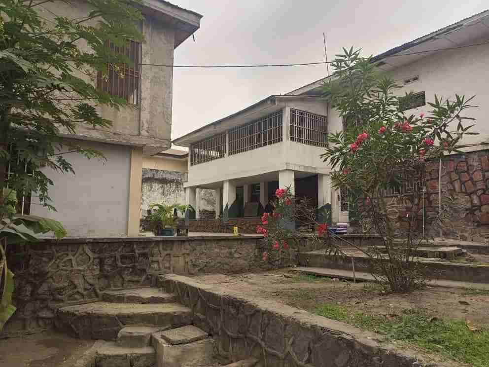 A vendre Maison - Quartier GB Kinshasa Ngaliema