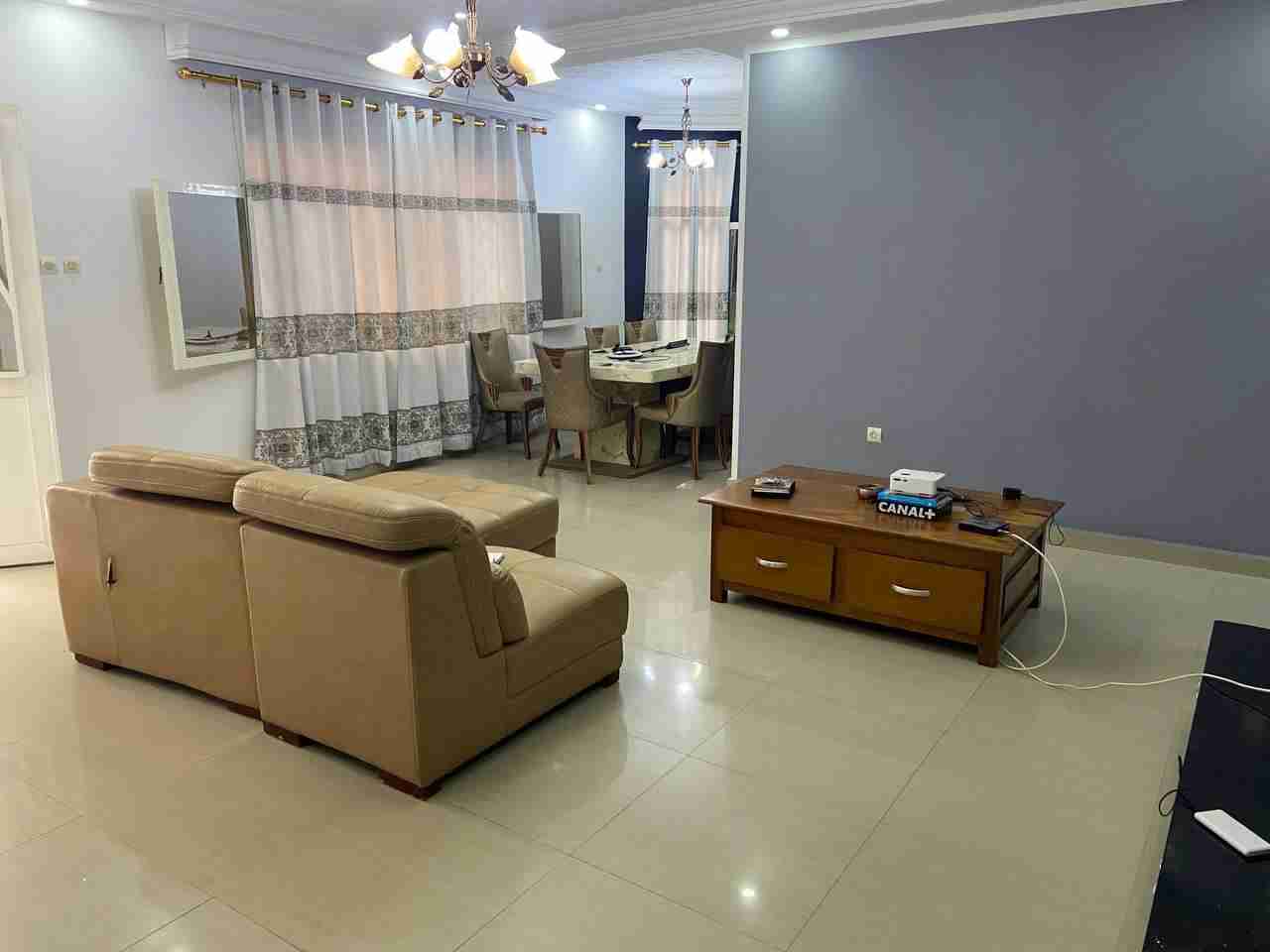 For rent House - Neighborhood Méteo Kinshasa Ngaliema