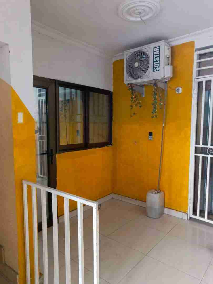 For rent Apartment - Neighborhood Industriel Kinshasa Limete