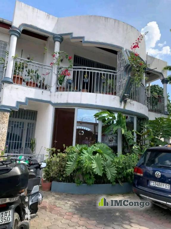 A vendre Maison - Quartier Joli Parc Kinshasa Ngaliema