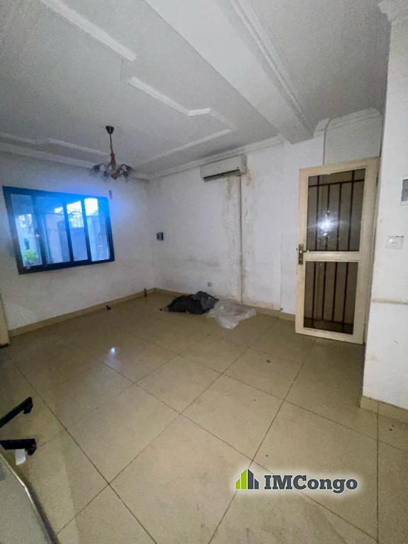 A louer Appartement - Quartier GB (Ref: Maman sifa) Kinshasa Ngaliema