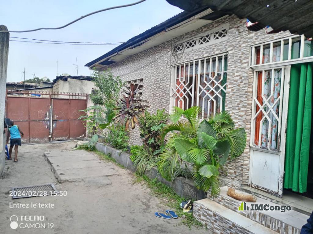 For Sale Plot - Neighborhood Kwenge 2 Kinshasa Matete