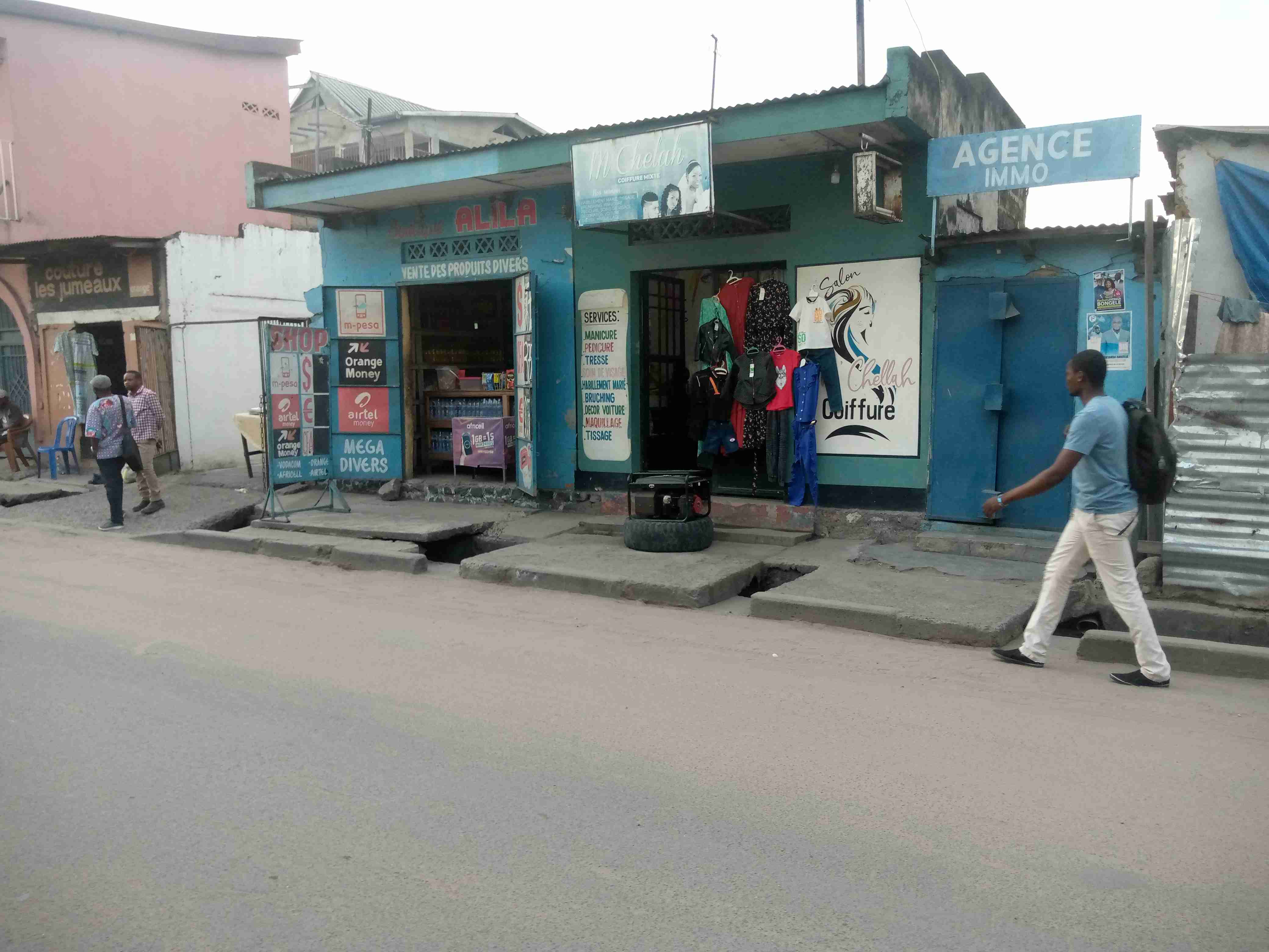 A vendre Parcelle - Lingwala (Sur 24 Novembre) Kinshasa Lingwala