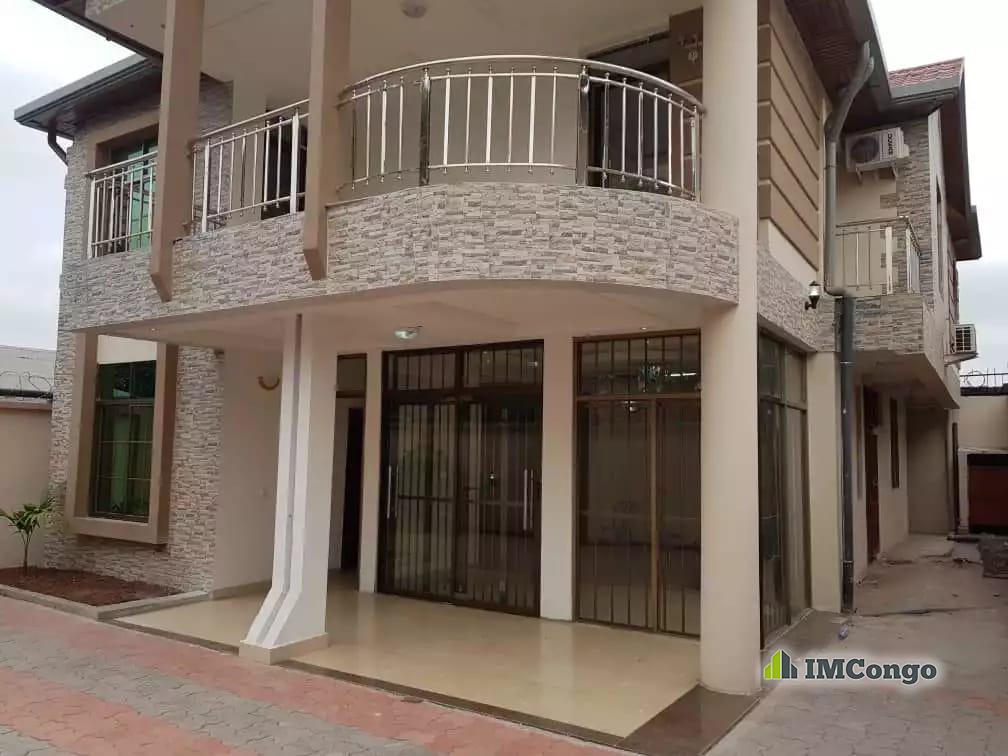 A vendre Maison - Quartier UPN Kinshasa Ngaliema