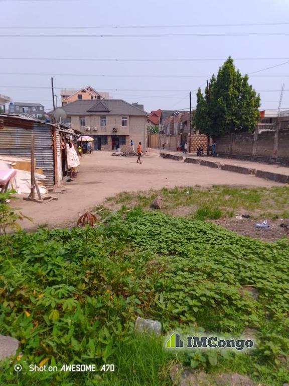 A vendre Terrain - Quartier GB Kinshasa Ngaliema