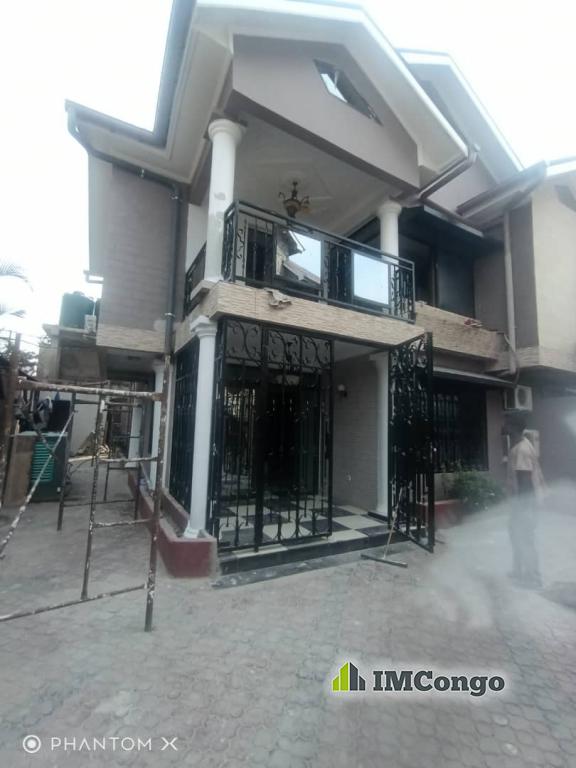 For rent House - Neighborhood Meteo Kinshasa Ngaliema
