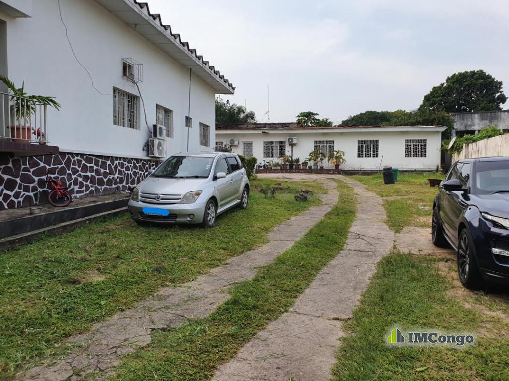 For Sale House - Neighborhood Ma Campagne Kinshasa Ngaliema