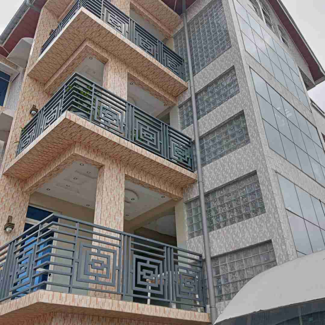 A vendre Immeuble - Quartier Pigeon Kinshasa Ngaliema