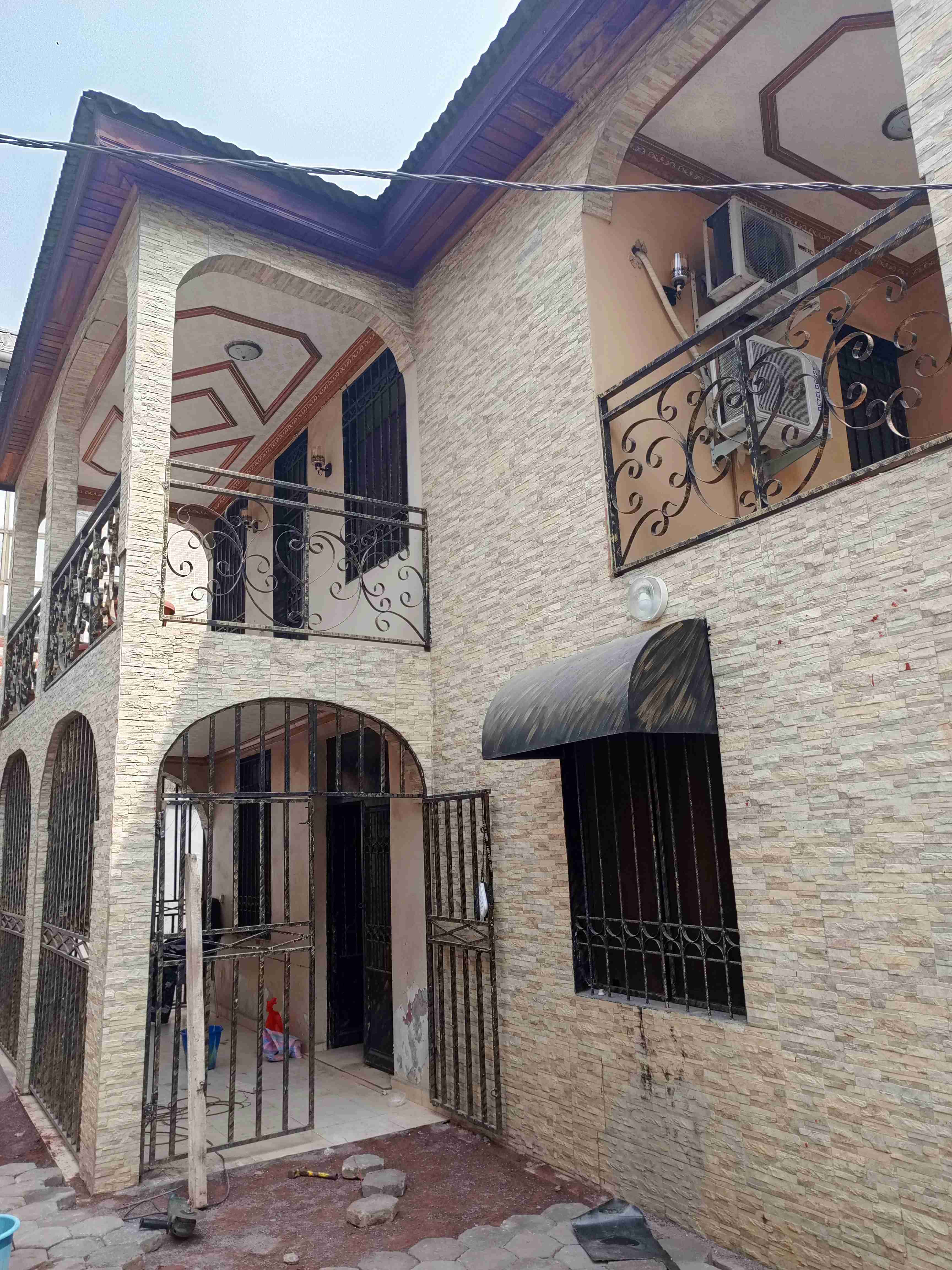 For rent House - Neighborhood GB Kinshasa Ngaliema