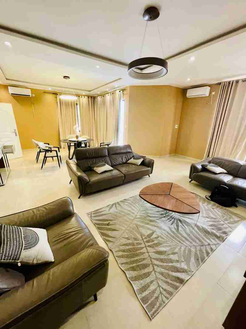 For rent Furnished Apartment - Neighborhood Mollart Kinshasa Bandalungwa