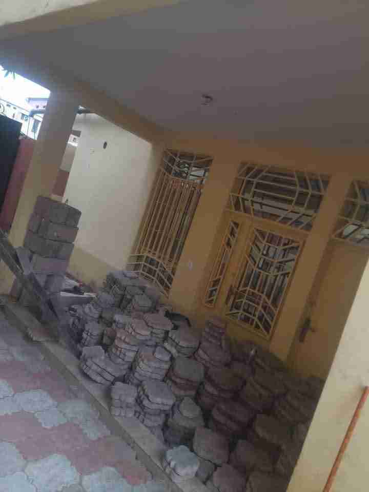 A louer Maison - Quartier Salongo Kinshasa Limete