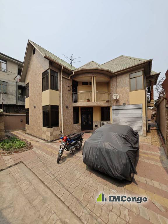 A vendre Parcelle - Limete (réf. Première rue funa forgeron) Kinshasa Limete