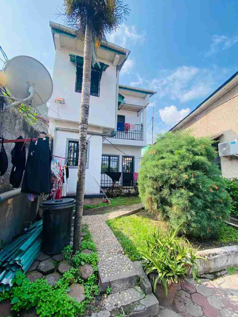 A vendre Parcelle - Quartier Mbudi Kinshasa Mont-Ngafula