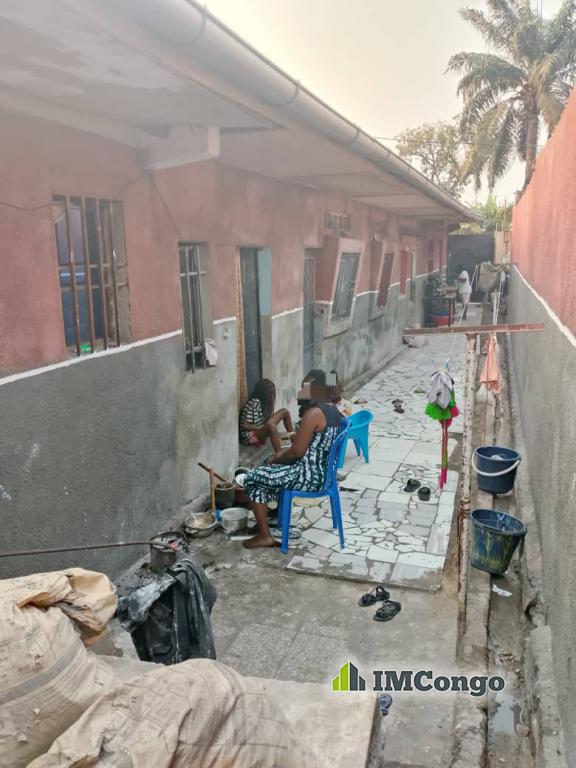 A vendre Parcelle - Quartier Terminus (réf. Carreau bleu) Kinshasa Lemba