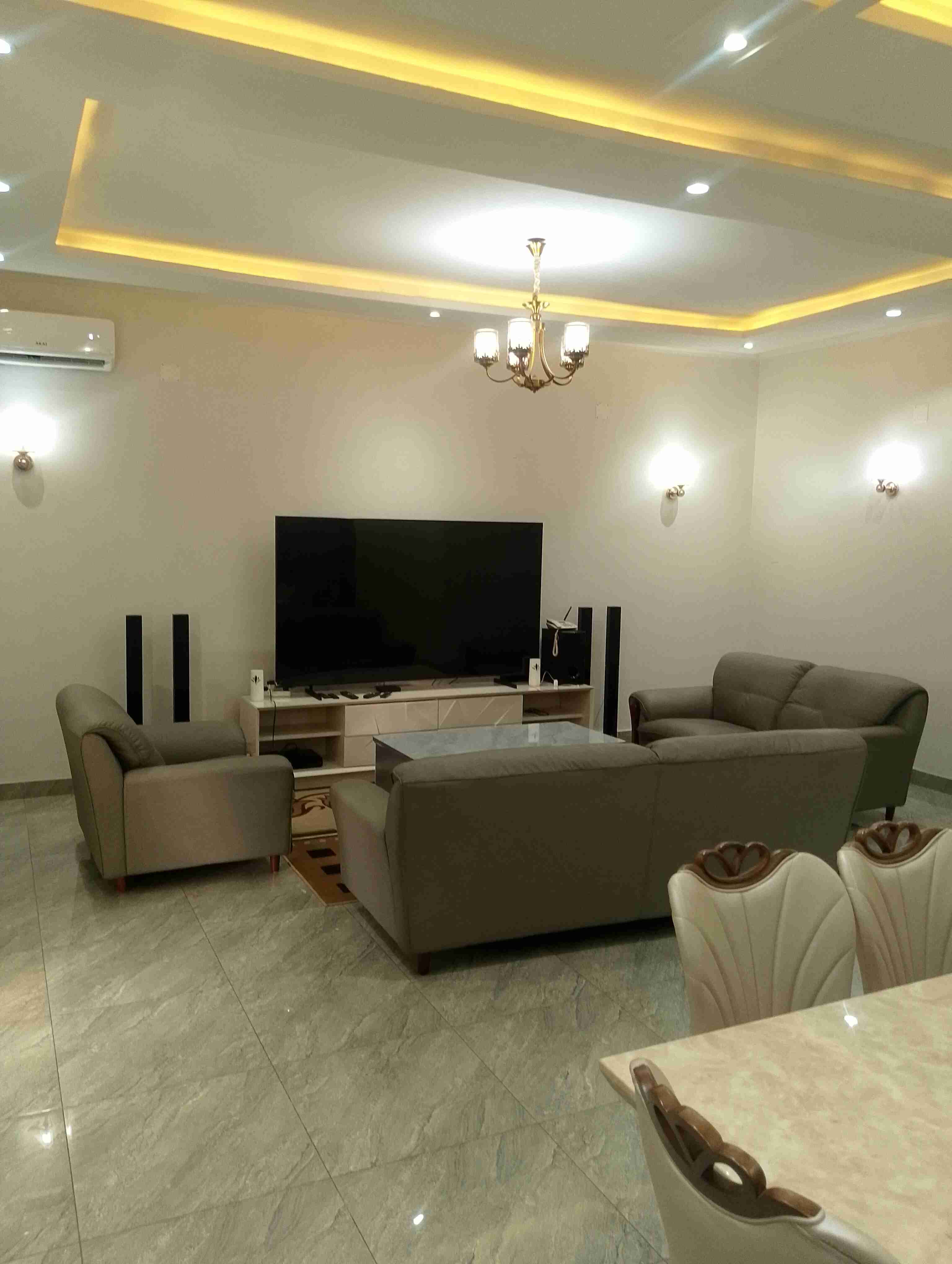 A louer Maison Meublé - Quartier Industriel (7éme rue) Kinshasa Limete