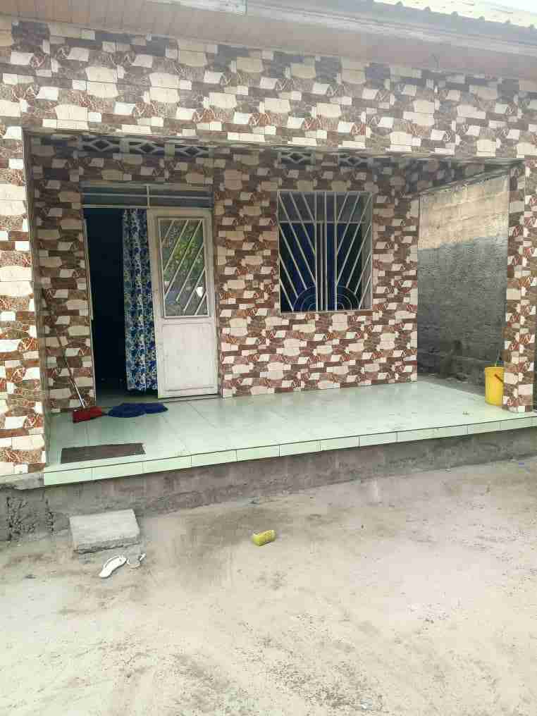 A vendre Parcelle - Quartier Kinkole Kinshasa Nsele