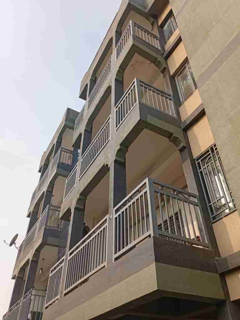 Yaku panga Nyumba - Mtaa Pompage Kinshasa Ngaliema