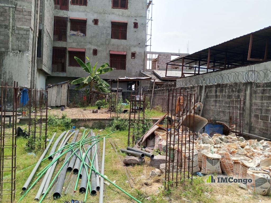 A vendre Terrain - Quartier Mollart Kinshasa Bandalungwa