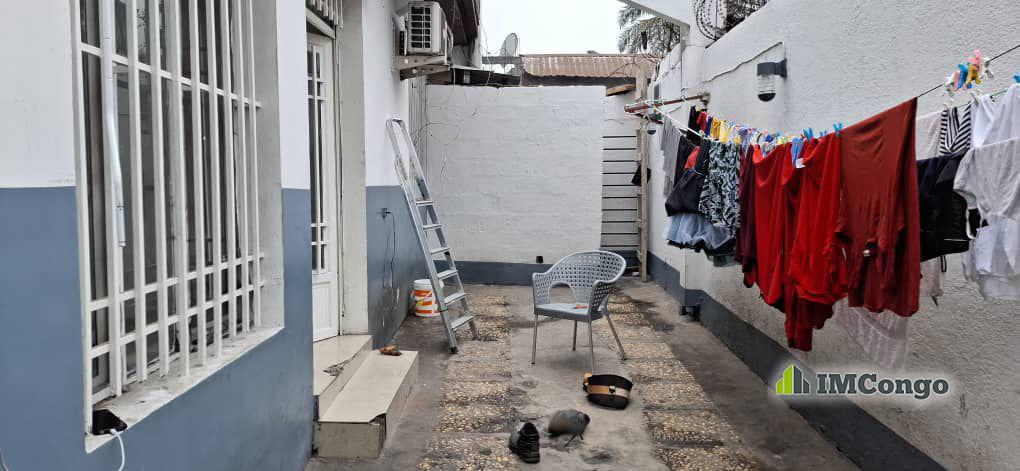 A vendre Parcelle - Kintambo (Sur une route asphaltée) Kinshasa Kintambo