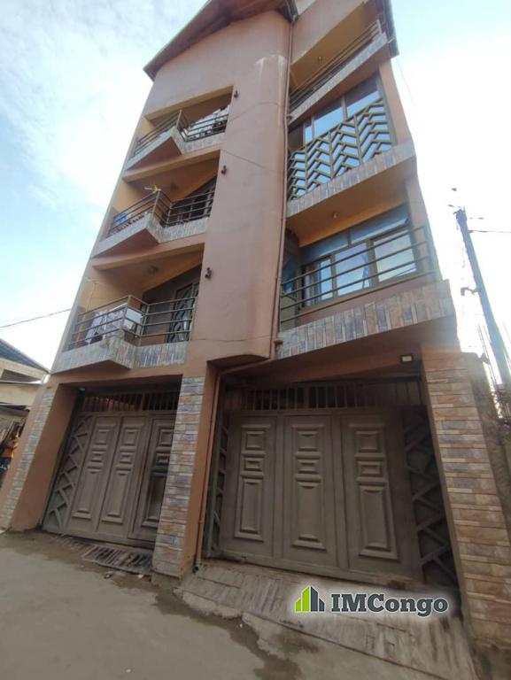 A vendre Parcelle - Quartier Joli Parc Kinshasa Ngaliema