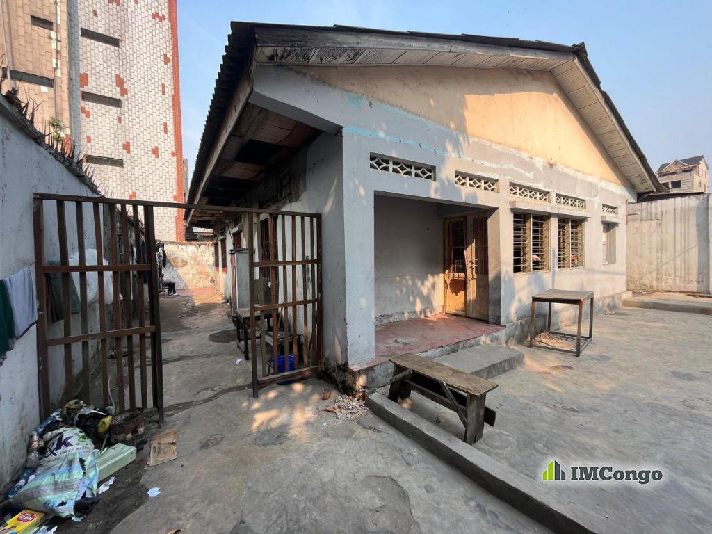 A vendre Parcelle - Quartier Mollart  Kinshasa Bandalungwa