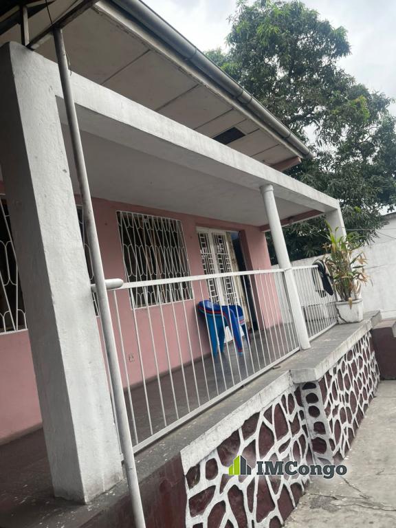 A vendre Parcelle - Quartier Camp Riche Kinshasa Lemba