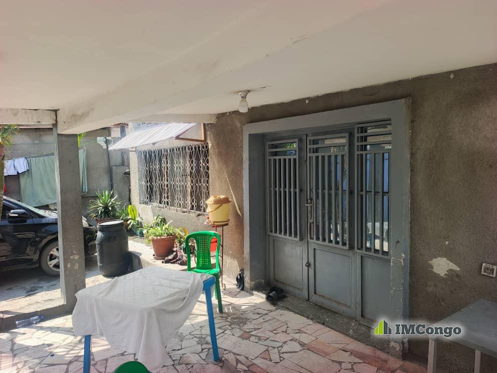 A vendre Parcelle - Kasa-Vubu  Kinshasa Kalamu