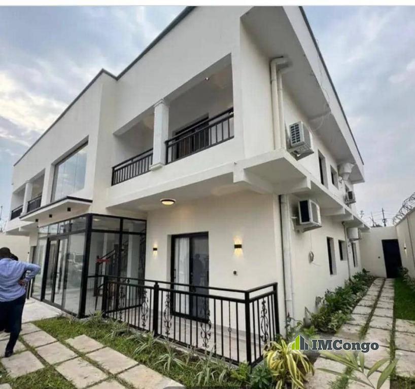 A louer Appartement - Quartier Huileries Kinshasa Lingwala