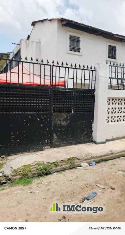 A vendre Parcelle - Quartier Bisengo Kinshasa Bandalungwa