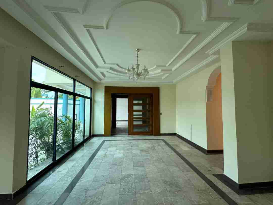 For rent House - Neighborhood mont-fleury Kinshasa Ngaliema