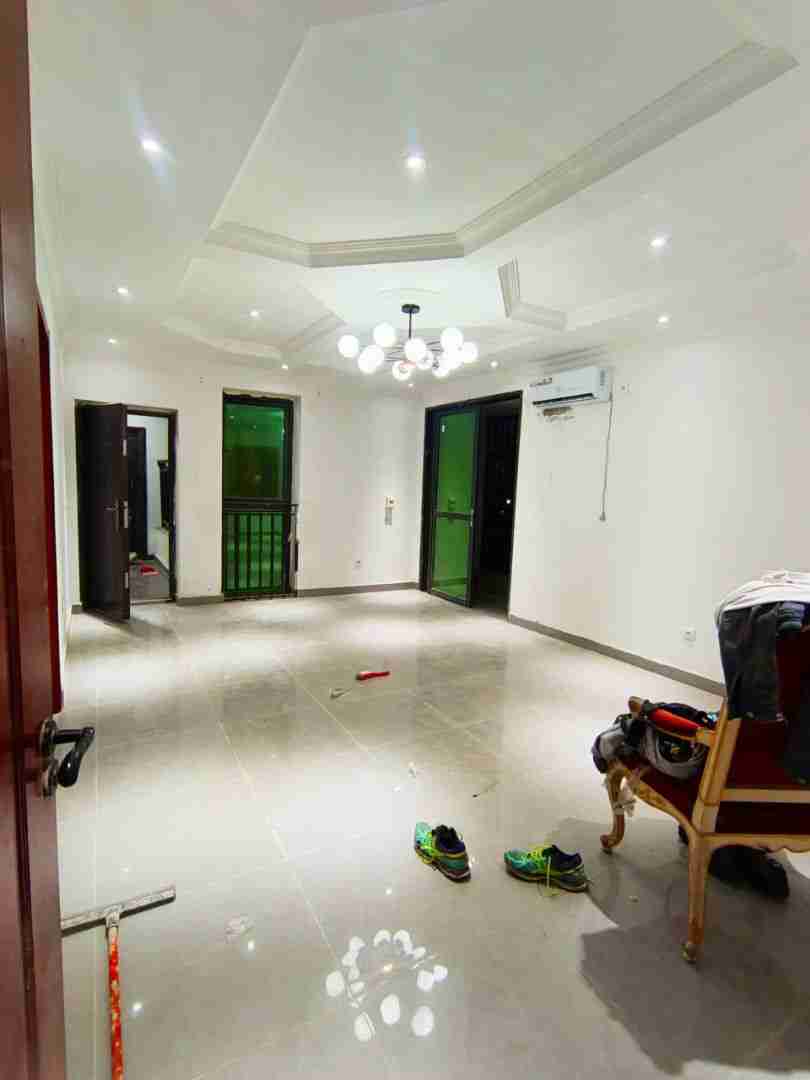 Yaku panga Nyumba - Mtaa Bangala Kinshasa Kintambo