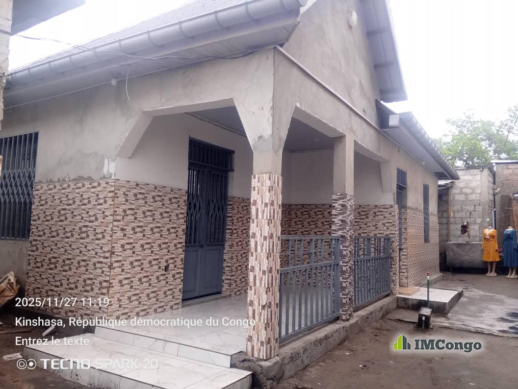 A vendre Parcelle - Nsele (réf. Terre jaune) Kinshasa Nsele