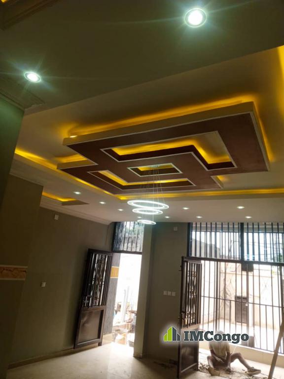 Yaku panga Nyumba - Mtaa babylone Kinshasa Kintambo