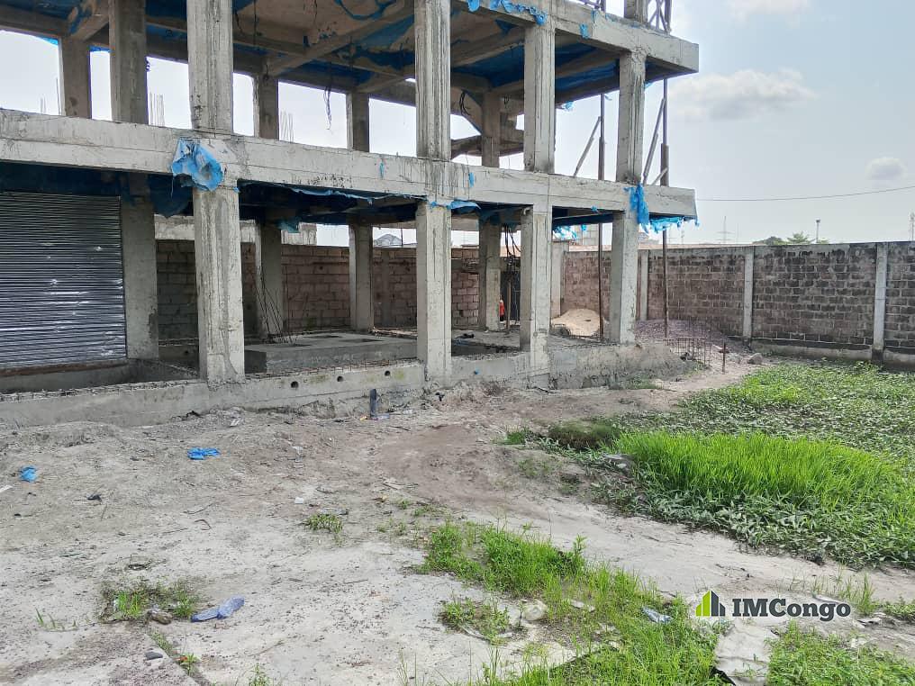 A vendre Parcelle - Quartier mollart Kinshasa Bandalungwa