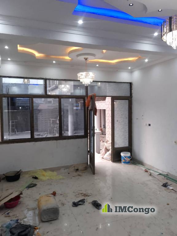 Yaku panga Nyumba - Mtaa Beau-vent Kinshasa Lingwala