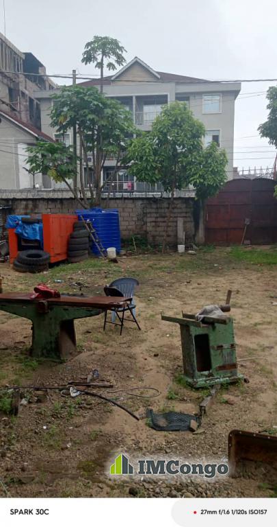 For Sale Ground - Neighborhood méteo Kinshasa Ngaliema